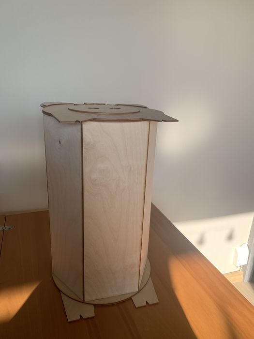 Drewniane pudełko na koperty weselne - świnka