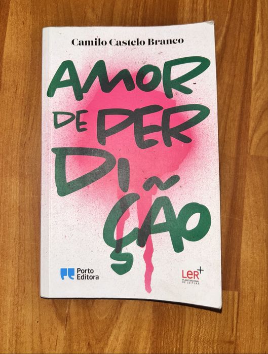 Vendo Livros Amor de perdição; Os Maias ; As velas ardem até ao fim