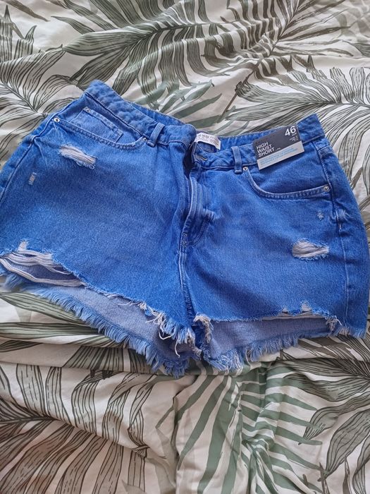 Spodenki szorty Primark 46