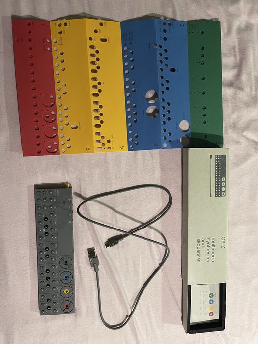 Teenage Engineering OP-Z повний комплект