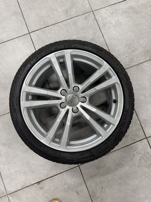 Jantes especiais audi s line com pneus como novos