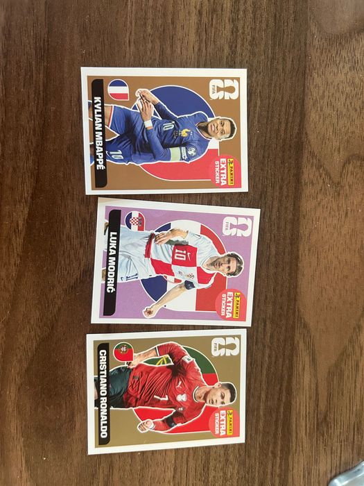 Extra sticker Ronaldo Gold