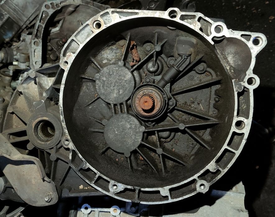 Ford Focus C-Max 2.0 TDCI skrzynia biegów 4M5R-7002-CE