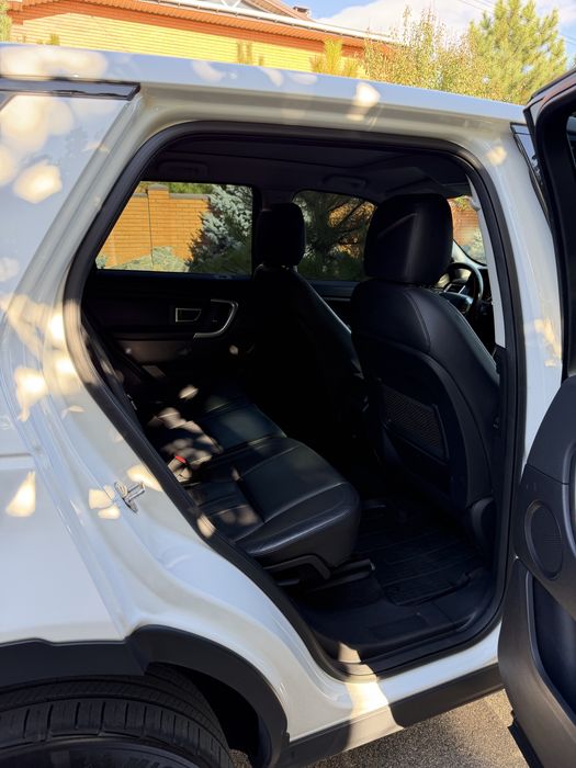 ПРОДАМ Land Rover Discovery Sport