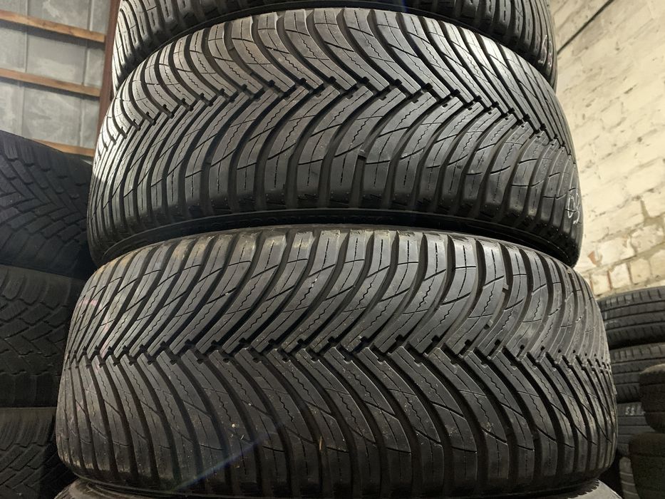Шини б/у всесезонные 245/45 R19 Maxxis Premitra All Season