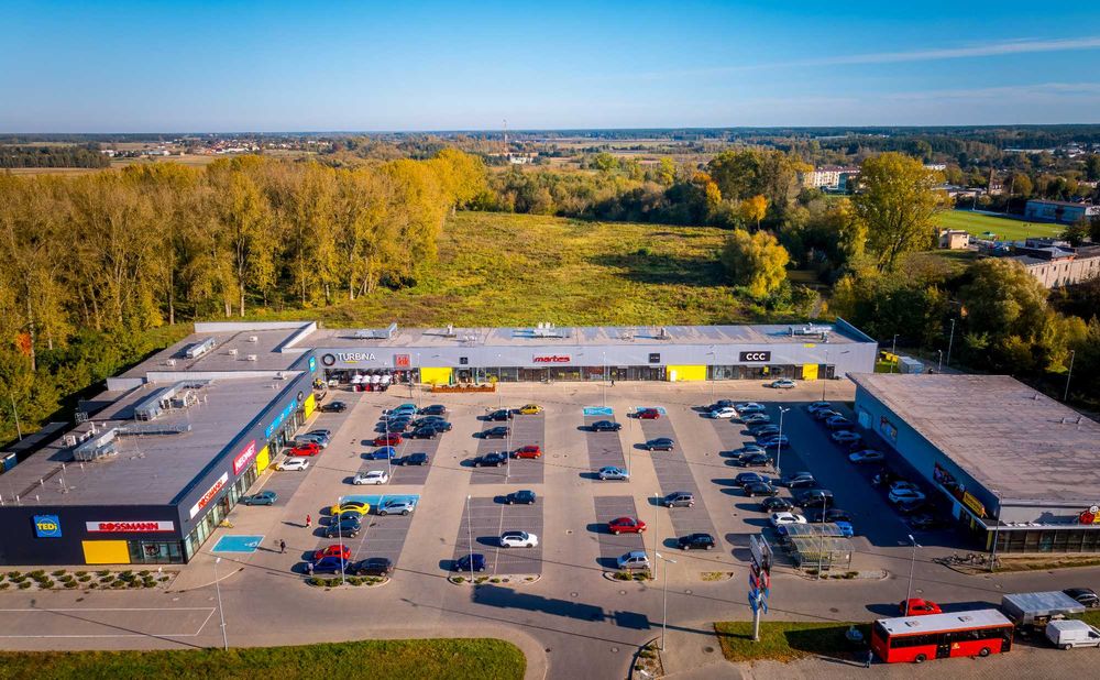 Do wynajęcia lokal handlowo usługowy w Parku Handlowym Turbina Wieruszów 200 mkw