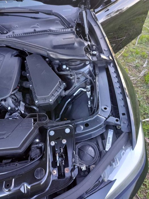 BMW 318 AUTOMATICO 2014