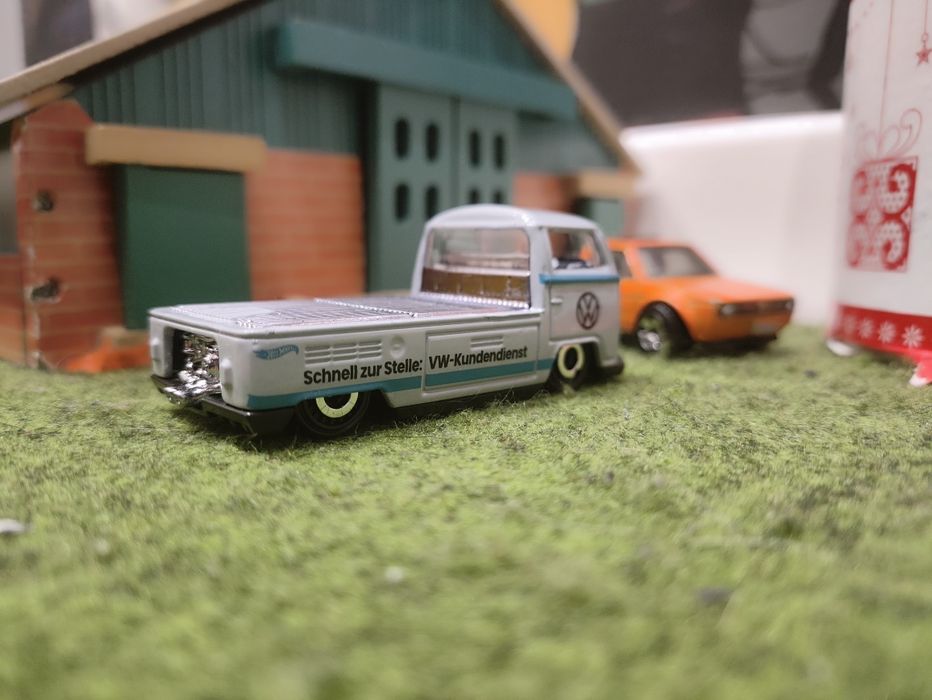 Volkswagen T2 pickup, hot wheels matchbox