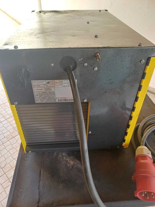 Máquina de soldar esab 3000c