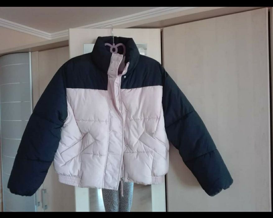 Kurtka h&m bomberka,krótka,modny fason.