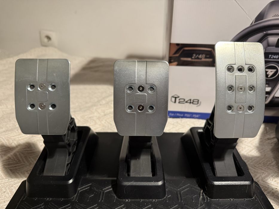 Kierownica thrustmaster t248