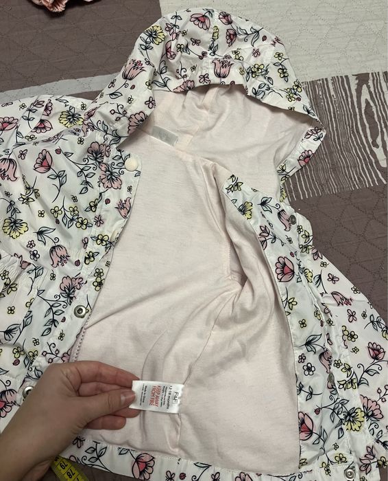 Демісезонна куртка на дівчинку 12-18 міс.