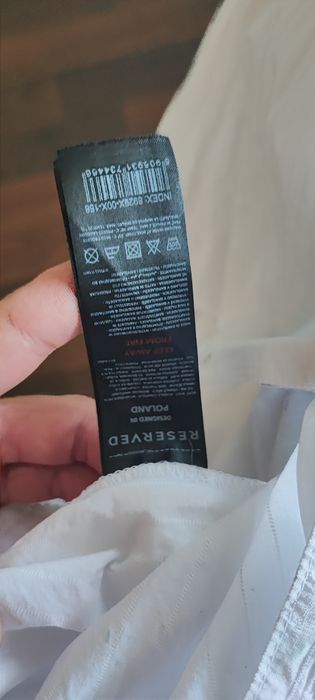 Biała elegancka koszula Reserved 158