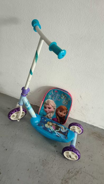 Trotinete com mochila64585628577666123