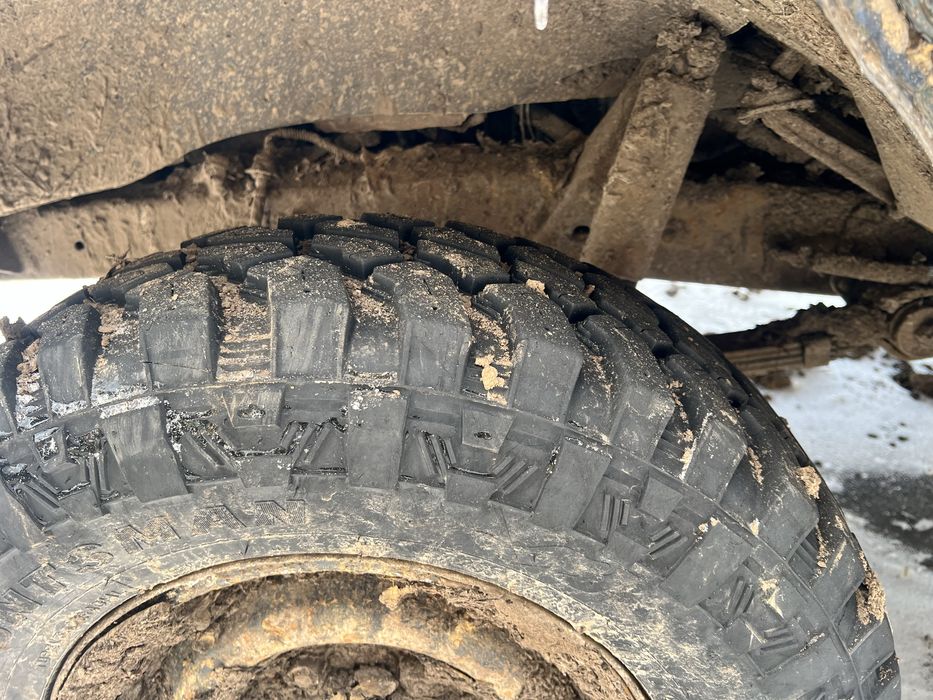 Продам автомобиль уаз 469