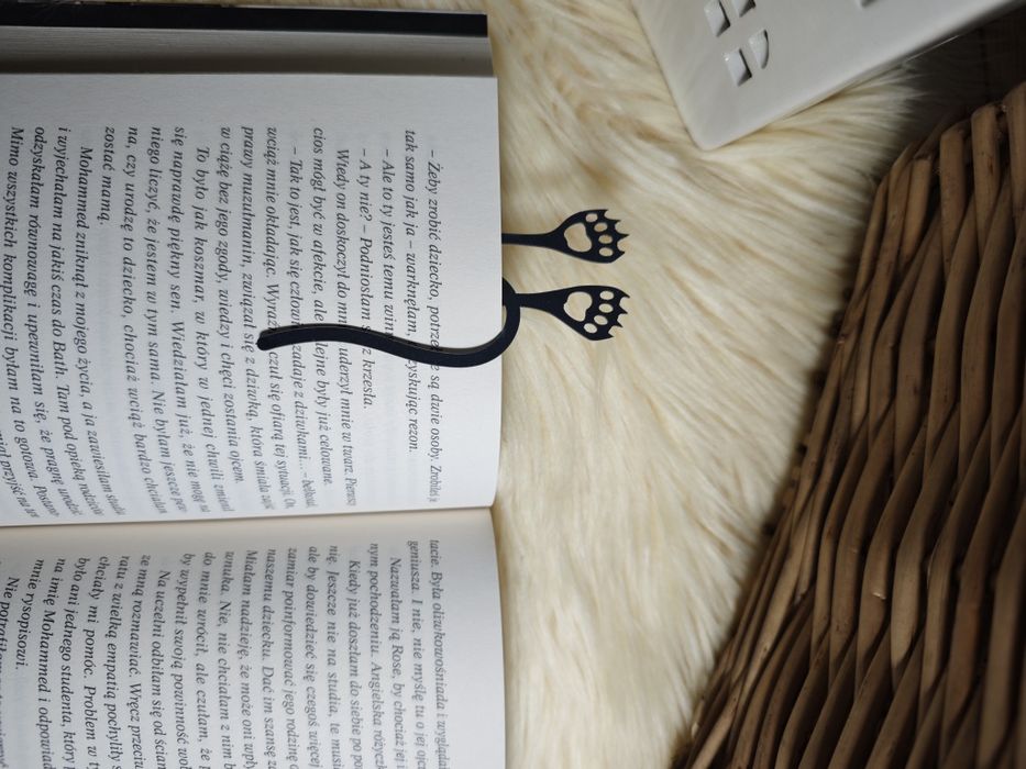 Ażurowa zakładka do książek, kot czarny hot book