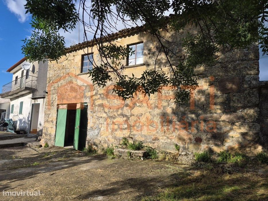 Moradia à venda em Cavadoude