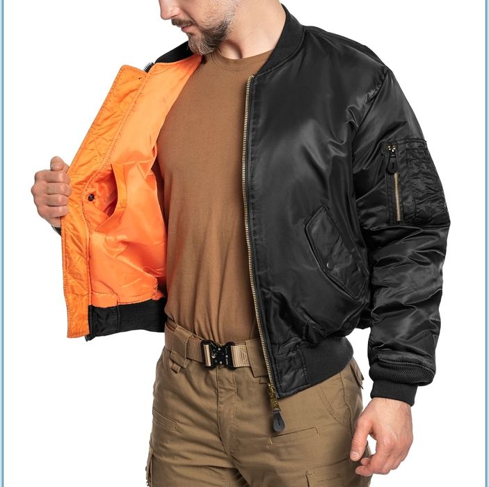 Куртка бомбер Аляска чорна та зелена.