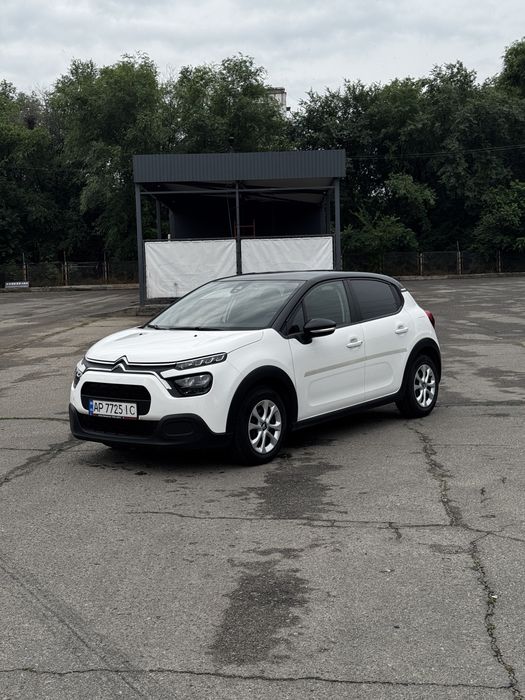 Продам CITROEN C3 Официал один хозяин с родным пробегом 115 т!!!