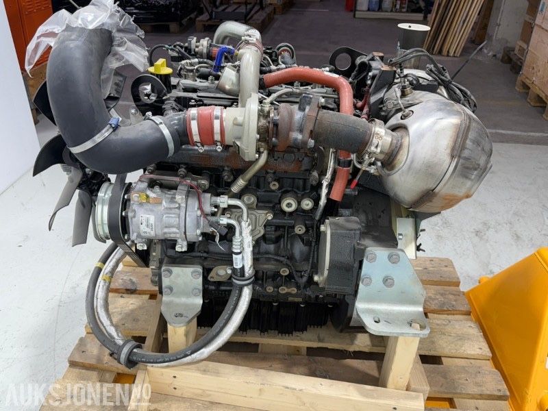 Silnik Perkins 904J-E28T do koparki Wacker Neuson ET90
