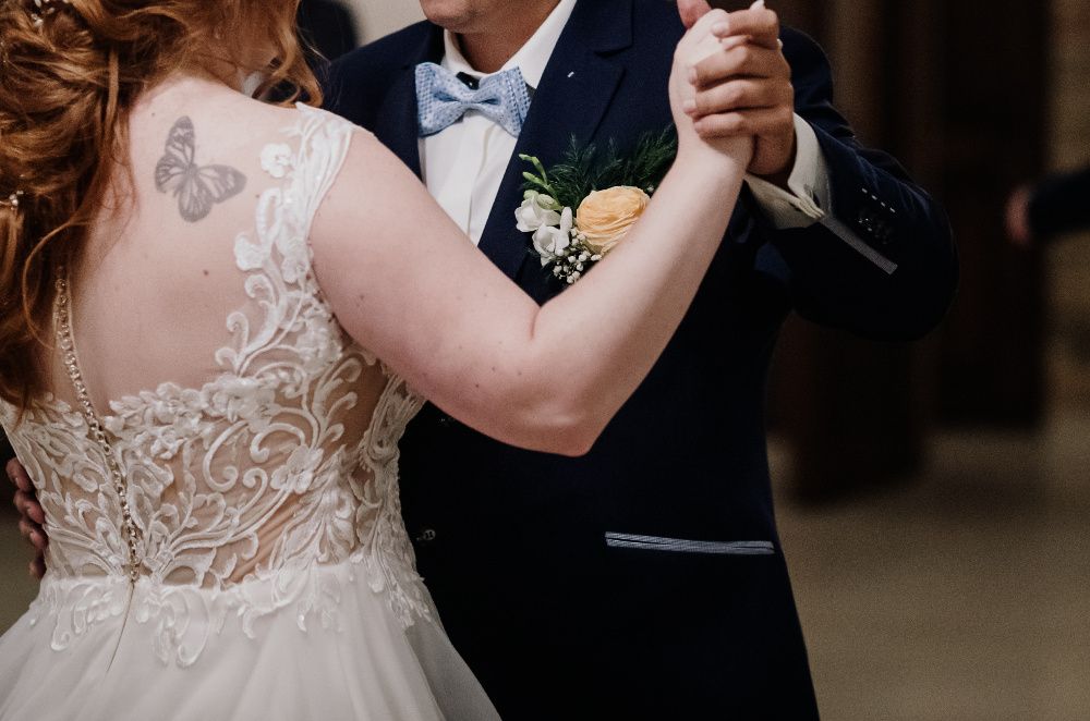 Suknia ślubna 44/46