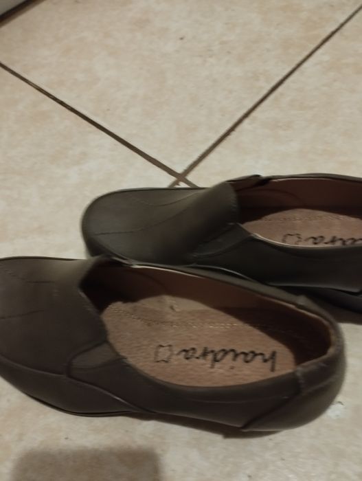 Buty damskie kolor khaki