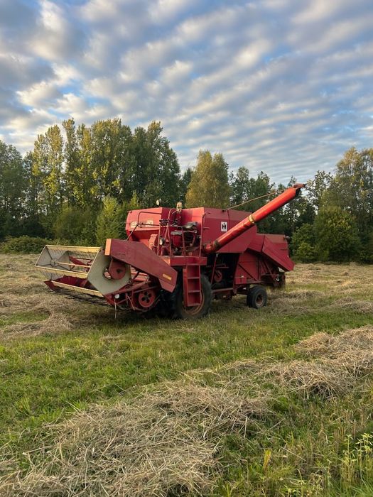 Kombajn zbożowy Sampo 40 (internatiknal)