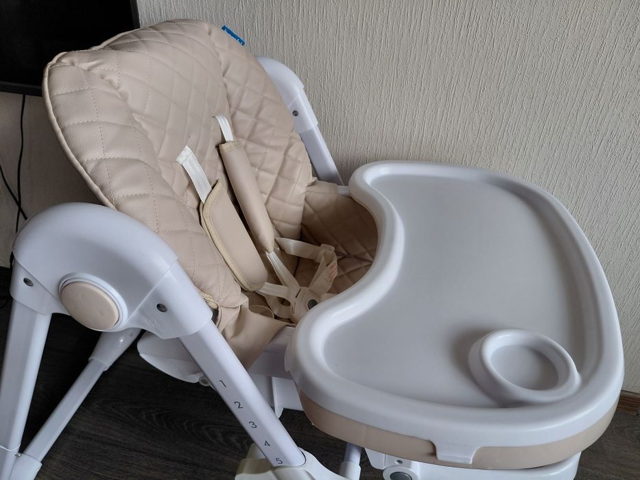 Стілець для годування (шкіряний чохол) Bambi M 3890 Сaramel QT Бежевий