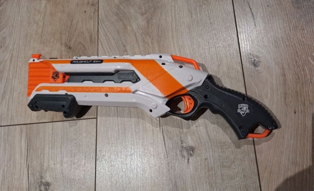 Pistolet na strzałki Nerf