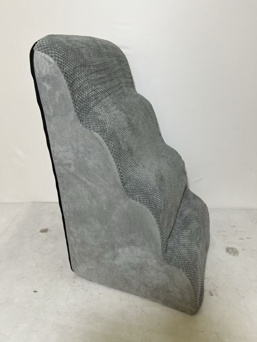 Ergonomiczna poduszka klinowa / oparcie do siedzenia – szara