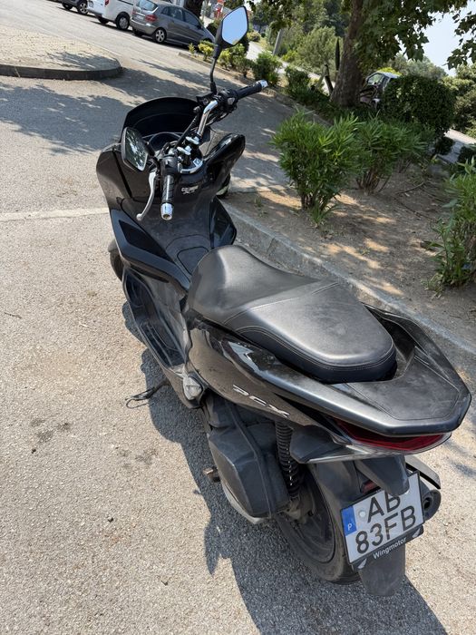 Honda PCX 2020 – €1.950
