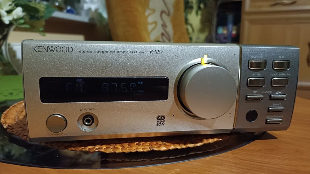 Amplituner Kenwood R-SE 7