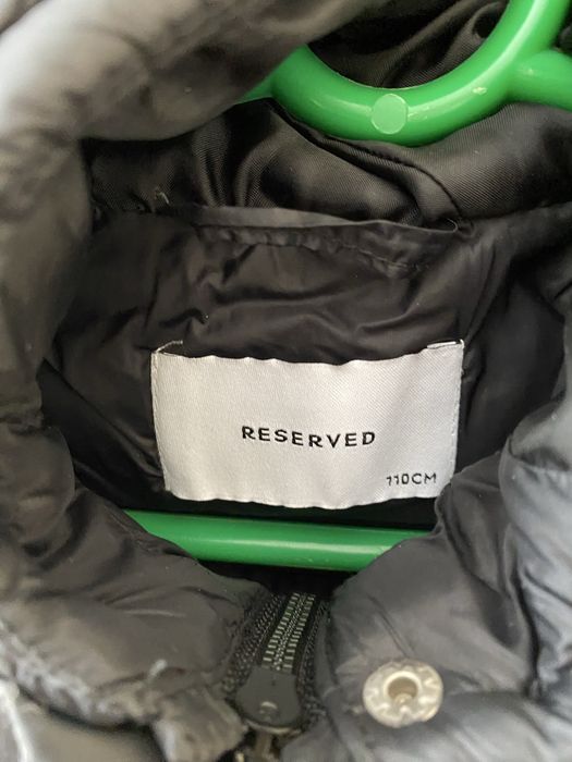 Пухова куртка Reserved 110р