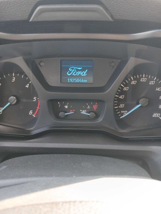 Ford Transit 350-130 ano 2019
