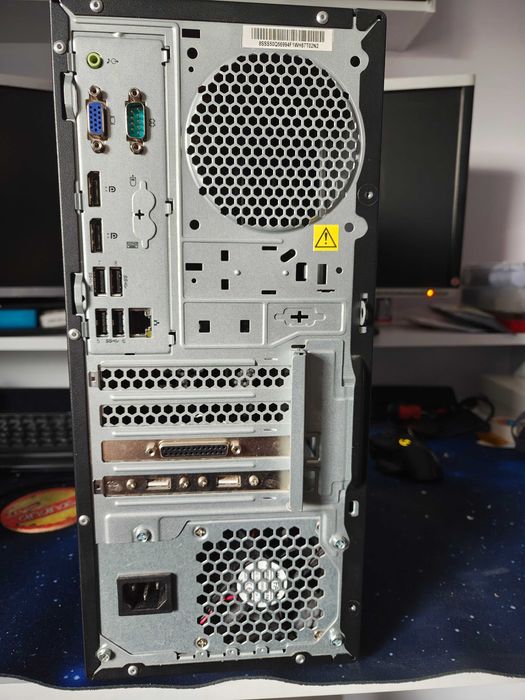 Lenovo ThinkCentre M920t