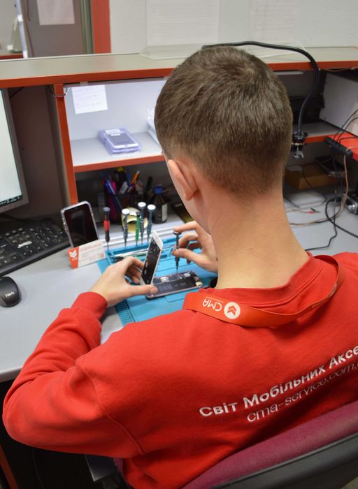 ТЕРМІНОВО Ремонт IPHONE Айфон/Заміна батареї/ Гарантія