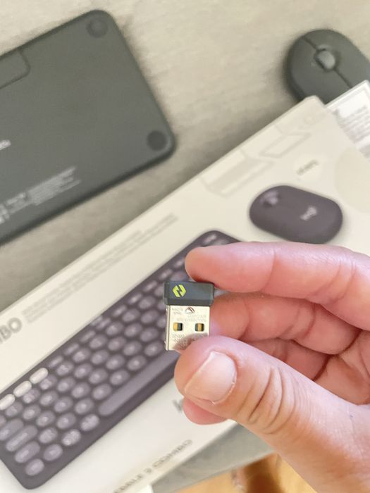 Teclado Logitrch Pebble 2 combo
