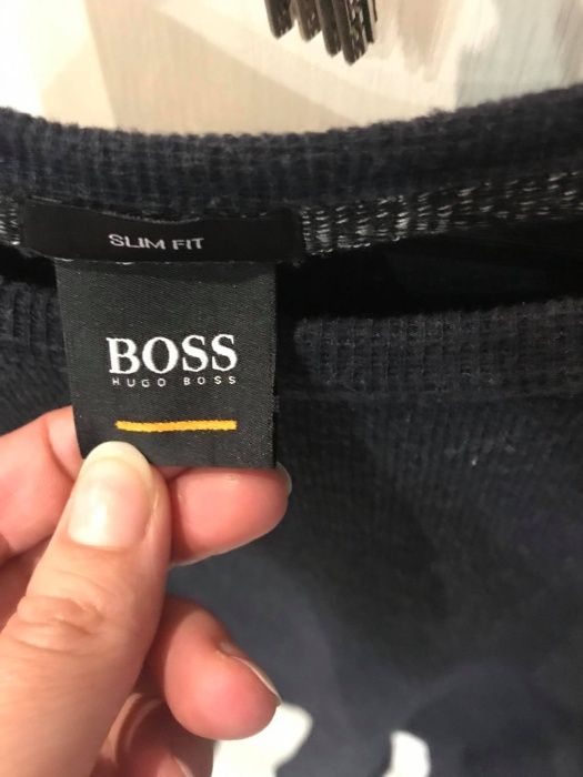 Sweterek Hugo Boss M