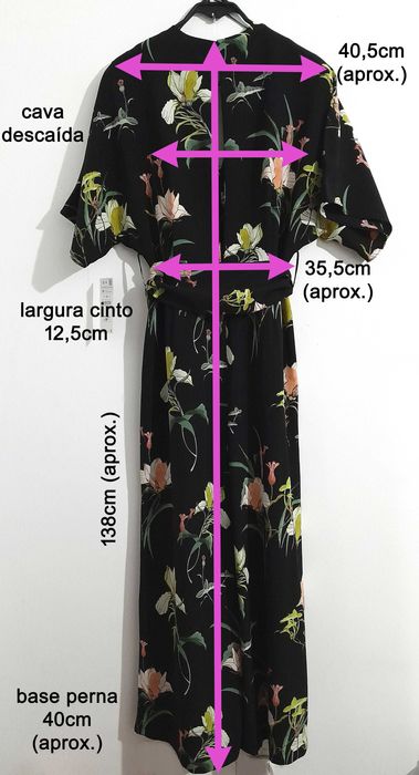 Macacão / Jumpsuit preto c/ padrão floral da Zara T: M Novo c/etiqueta