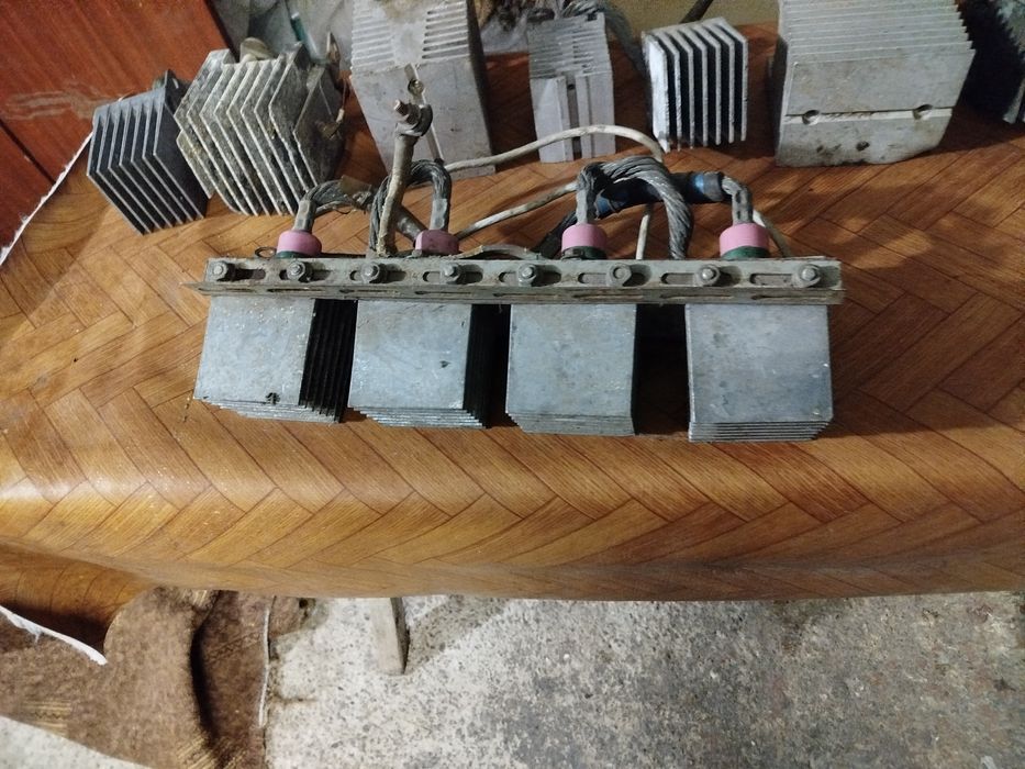 Диодный мост разные