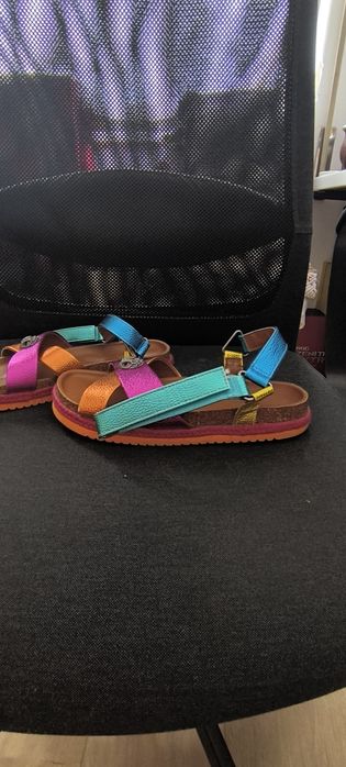 Sandálias para menina