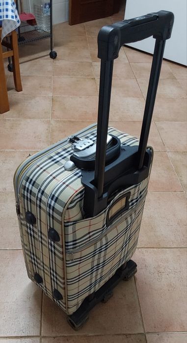 MALA DE VIAGEM DE PORÃO,CADEADO CÓDIGO. Casa,Quarto,Arrumação,Mudanças