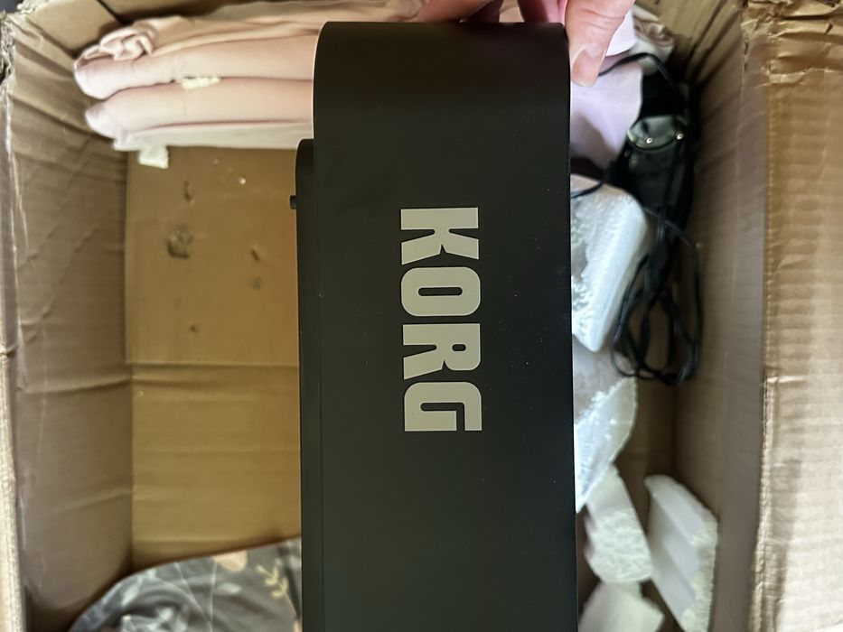 Цифрове піаніно Korg B2 BK (без педалі)