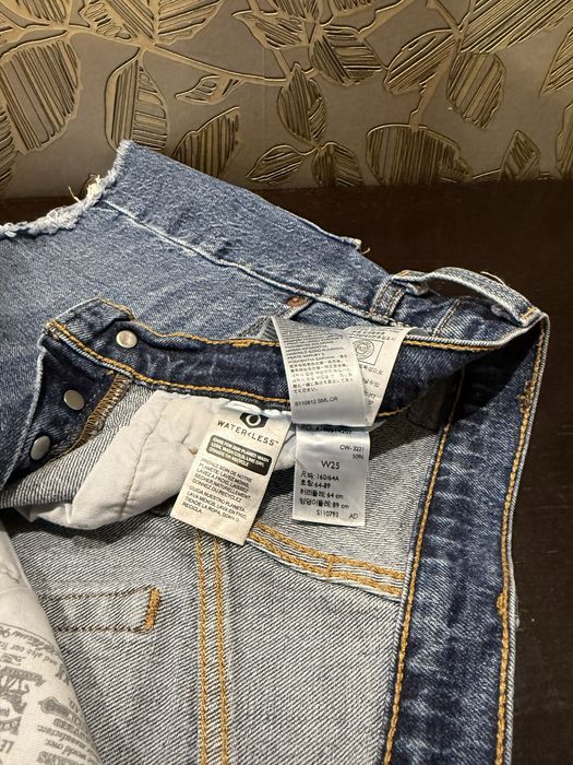 Шорты Levis , шорти левіс