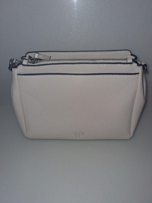 Mala de Ombro de Senhora Parfois