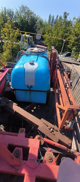 Продам опрыскиватель