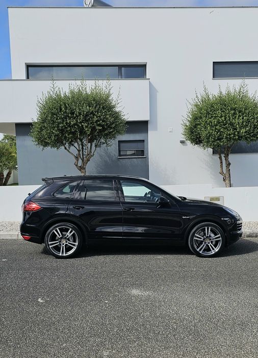 Porsche Cayenne S 3.0 V6 hybrid