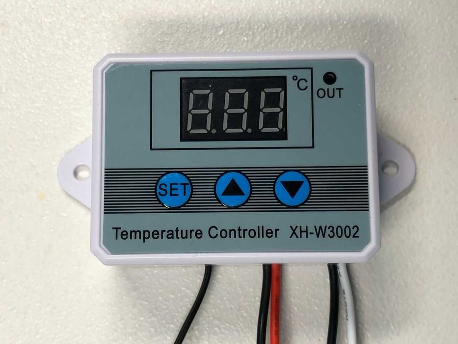 Лучший терморегулятор  XH-W3002 NEW, 220В, 10А,  170грн