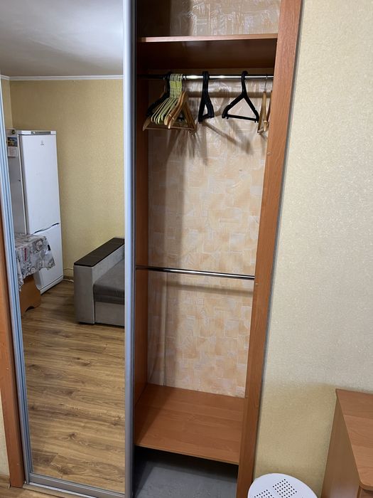 Продам кімнату, Малий ринок