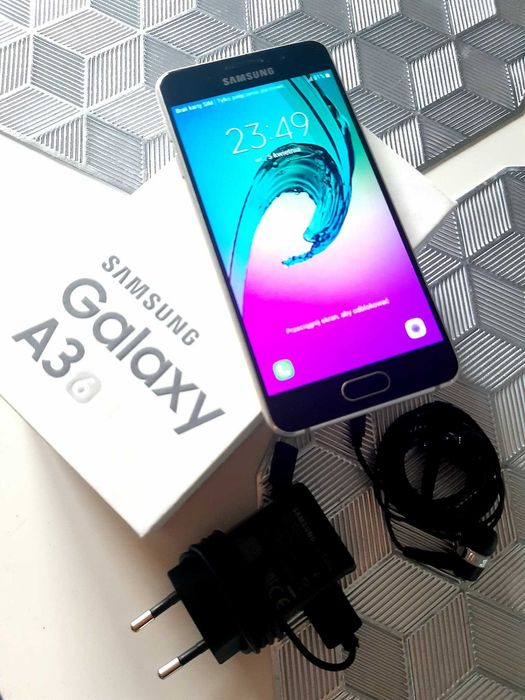 Samsung Galaxy A3, 16 GB, złoty